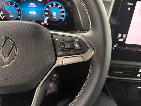 New 2026 Volkswagen Atlas Cross Sport SE image 13