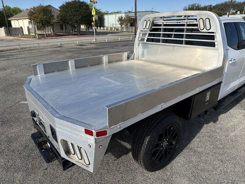 Used 2024 Toyota Tundra SR5 w/ SR5 Premium Package image 21