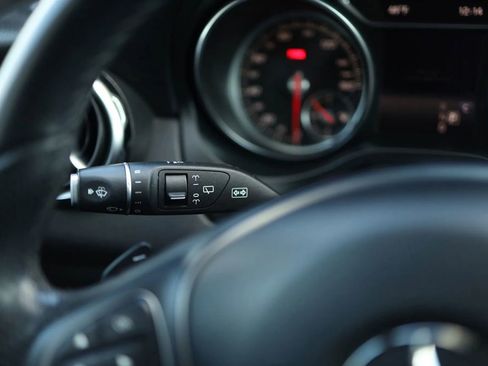 Used 2019 Mercedes-Benz GLA 250 image 22