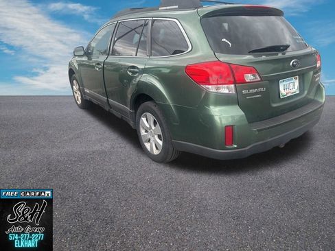 Used 2011 Subaru Outback 2.5i Premium w/ All-Weather Pkg image 9