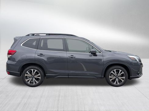 Used 2023 Subaru Forester Limited AWD/4WD image 8