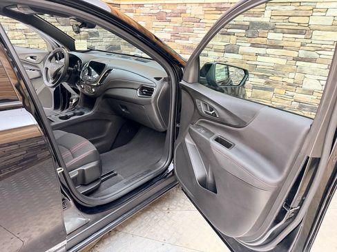 Used 2024 Chevrolet Equinox RS AWD/4WD image 23