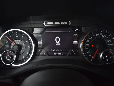 Used 2022 RAM 1500 Laramie image 33