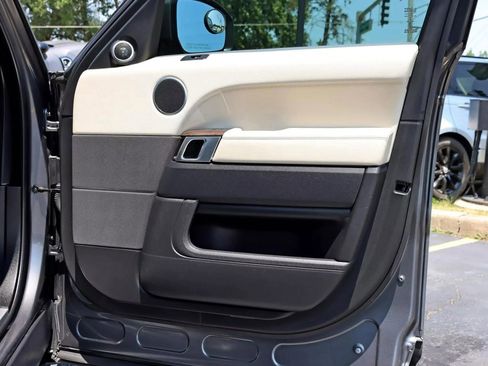 Used 2014 Land Rover Range Rover Sport Supercharged image 35