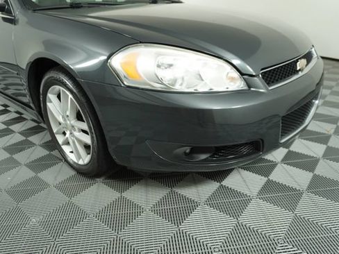 Used 2015 Chevrolet Impala LTZ FWD image 10