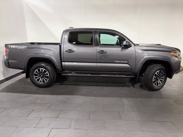 Used 2020 Toyota Tacoma TRD Sport w/ Technology Package AWD/4WD image 6