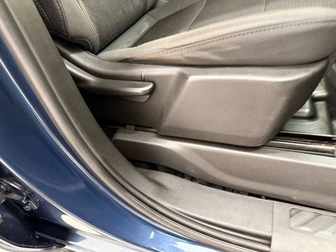 Used 2021 Chevrolet Silverado 1500 W/T image 18