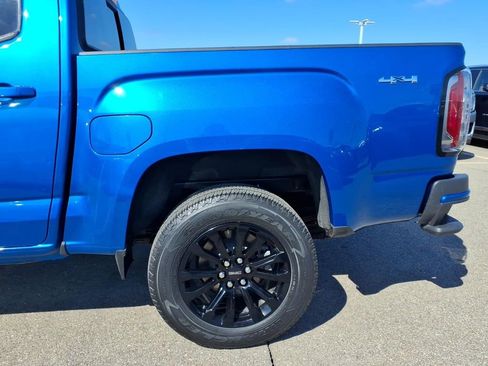 Used 2022 GMC Canyon Elevation w/ Elevation Premium Package AWD/4WD image 21