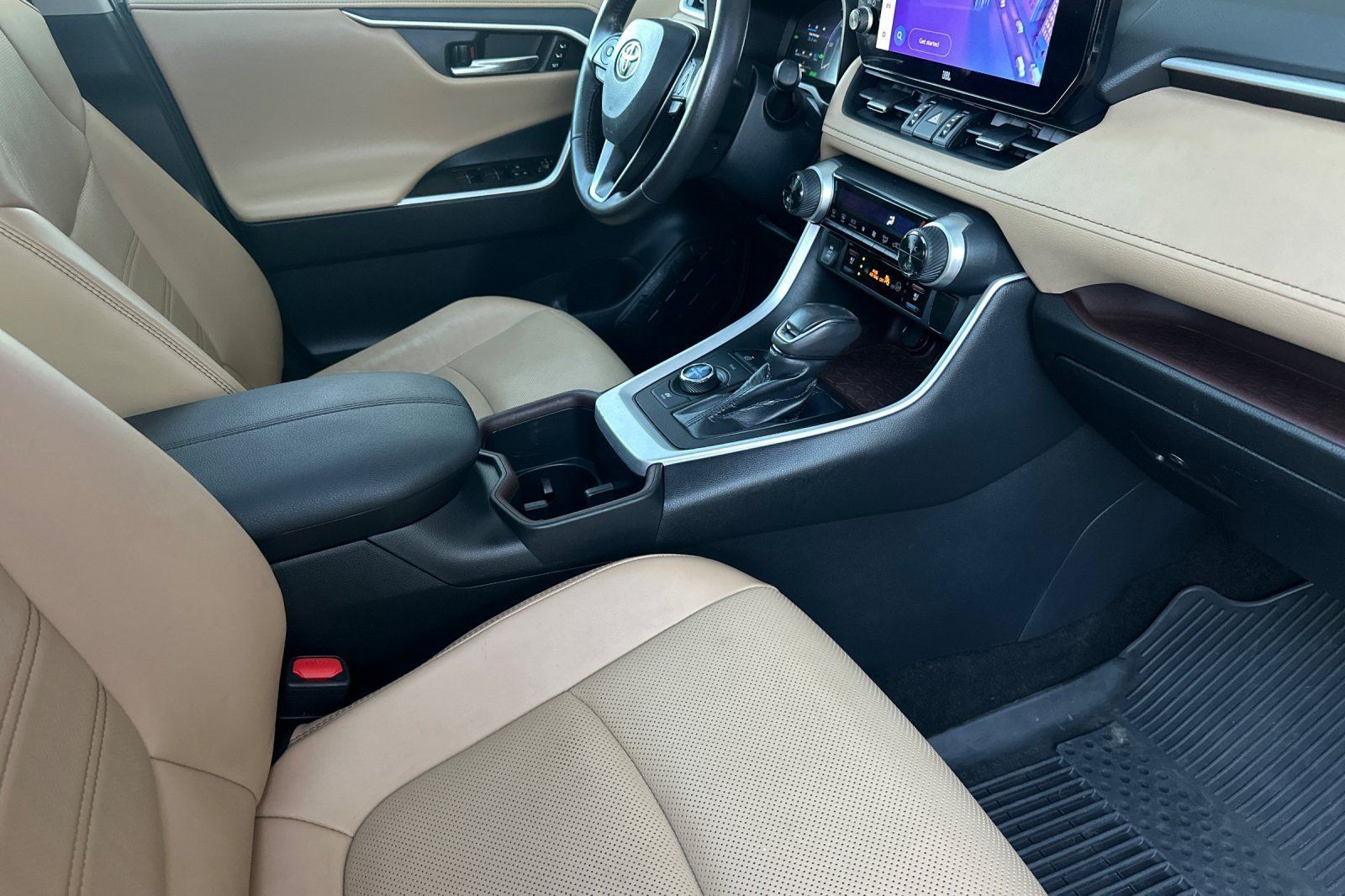 Certified 2023 Toyota RAV4 Limited AWD/4WD image 15