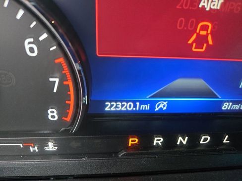 Used 2023 Ford Explorer XLT w/ Equipment Group 202A image 14