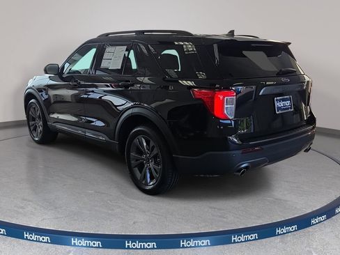 Certified 2023 Ford Explorer XLT w/ Equipment Group 202A AWD/4WD image 7