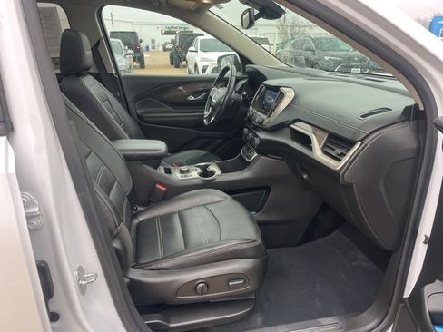 Used 2022 GMC Terrain Denali w/ Denali Premium Package image 60