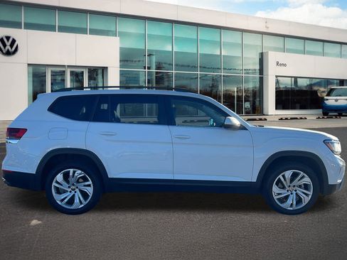 Used 2022 Volkswagen Atlas SE image 4