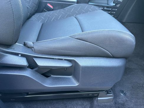 Certified 2025 Toyota Tacoma SR5 image 23