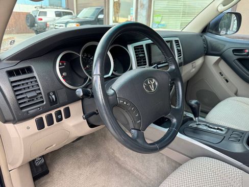 Used 2006 Toyota 4Runner SR5 RWD image 17