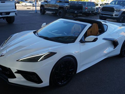 Used 2021 Chevrolet Corvette Stingray Preferred Cpe w/ Z51 Performance Package image 25