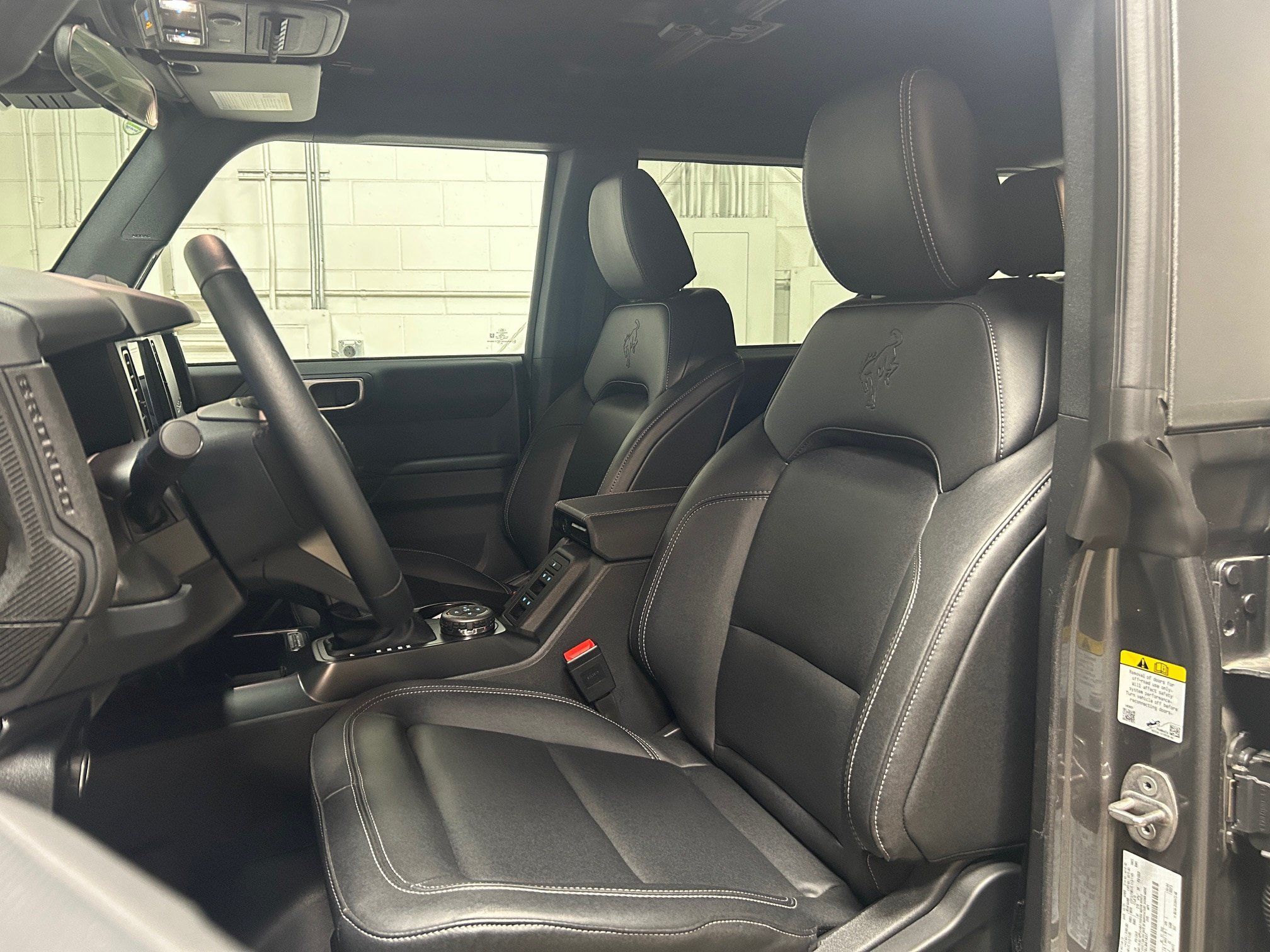 Used 2025 Ford Bronco Big Bend w/ Black Diamond Package AWD/4WD image 10