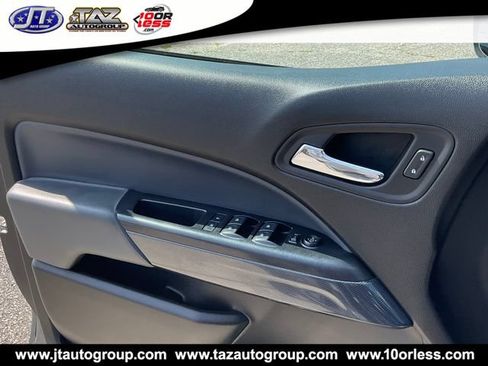 Used 2020 Chevrolet Colorado Z71 RWD image 12