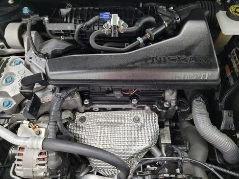 Used 2020 Nissan Rogue SV w/ Premium Package FWD image 30