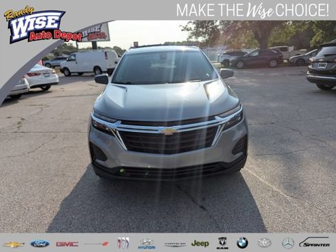 Used 2024 Chevrolet Equinox LS w/ LS Convenience Package AWD/4WD image 8