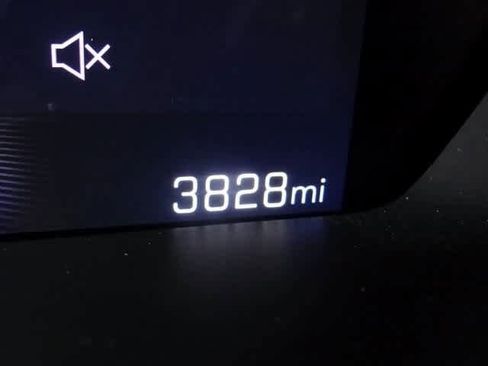 Used 2026 Chevrolet Colorado ZR2 w/ Technology Package image 22