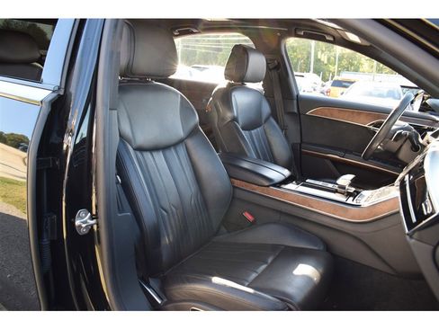 Used 2021 Audi A8 L 4.0T w/ Executive Plus Package image 13