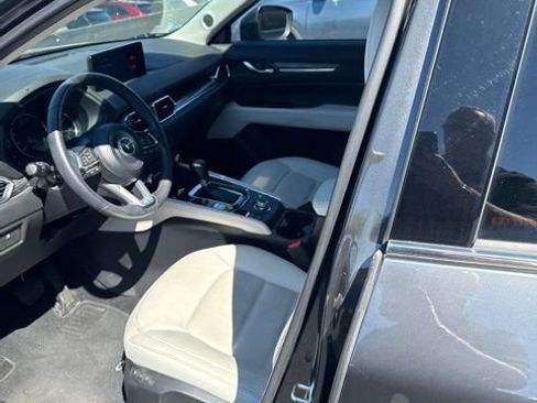 Used 2023 MAZDA CX-5 AWD 2.5 S w/ Premium Package image 2
