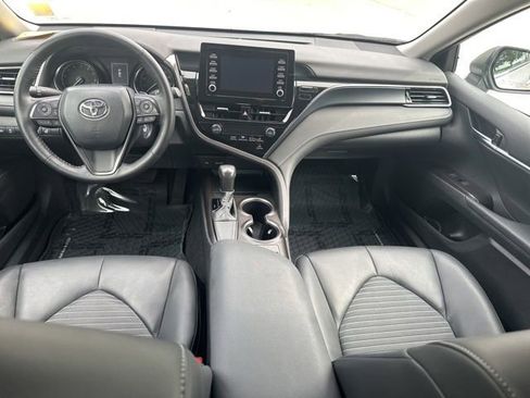 Used 2024 Toyota Camry SE FWD image 16