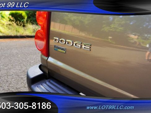 Used 2010 Dodge Dakota Big Horn w/ Extra Security Group AWD/4WD image 31