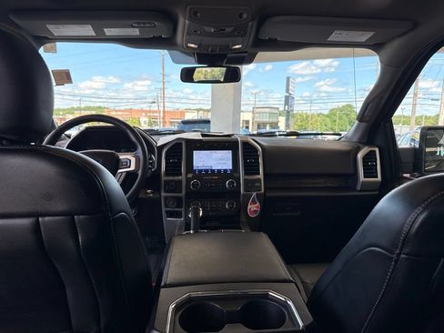 Used 2020 Ford F150 Lariat w/ Equipment Group 502A Luxury AWD/4WD image 15