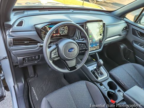 Certified 2025 Subaru Forester Premium AWD/4WD image 8