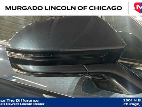 Used 2023 Lincoln Nautilus Reserve AWD/4WD image 10