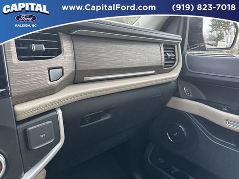 Certified 2024 Ford Expedition Max Limited image 27