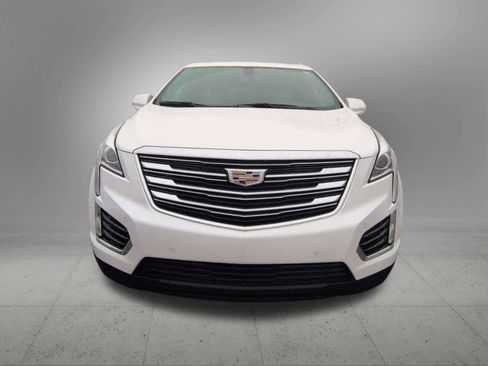 Used 2017 Cadillac XT5 Luxury image 9