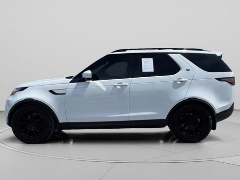 Used 2020 Land Rover Discovery HSE AWD/4WD image 2