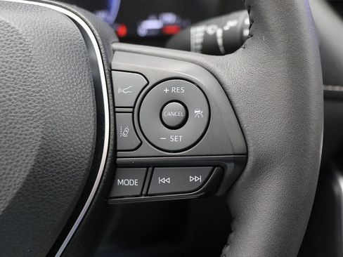 Used 2024 Toyota RAV4 Limited image 21