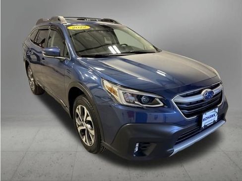 Used 2022 Subaru Outback Limited AWD/4WD image 8
