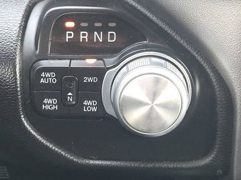 Used 2020 RAM 1500 Laramie w/ Sport Appearance Package AWD/4WD image 38