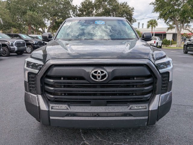 Used 2024 Toyota Tundra SR5 w/ SR5 Premium Package AWD/4WD image 8