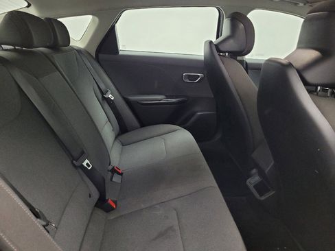 Used 2025 Kia K4 FWD image 19