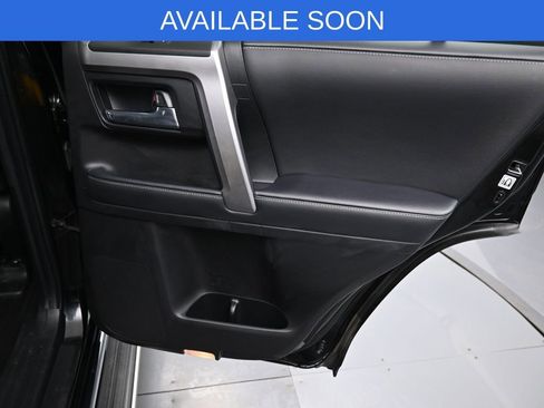 Used 2022 Toyota 4Runner Limited image 34