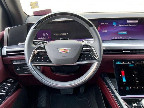 Certified 2026 Cadillac Escalade ESV Luxury w/ Touring Package image 5