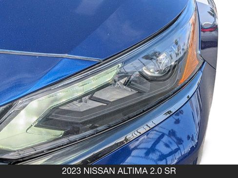 Used 2023 Nissan Altima 2.0 SR FWD image 10