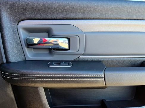 Used 2018 RAM 2500 Power Wagon w/ Luxury Group image 23