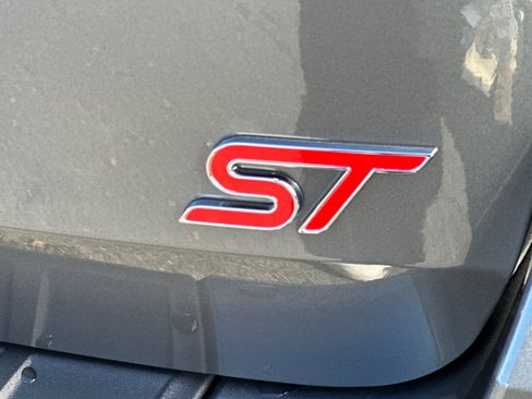 New 2026 Ford Explorer ST w/ Sun And Sound Package image 8