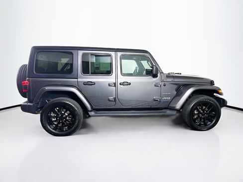 Used 2023 Jeep Wrangler Sahara w/ Cold Weather Group image 10