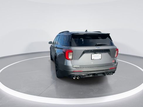 Used 2023 Ford Explorer ST w/ Equipment Group 401A image 7