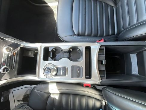 Certified 2024 Ford Edge SEL w/ Convenience Package image 13