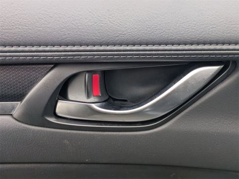 Used 2024 MAZDA CX-5 Carbon Edition image 11