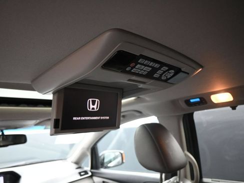 Used 2012 Honda Odyssey Touring image 26